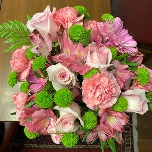 Meet your Posher, Monique